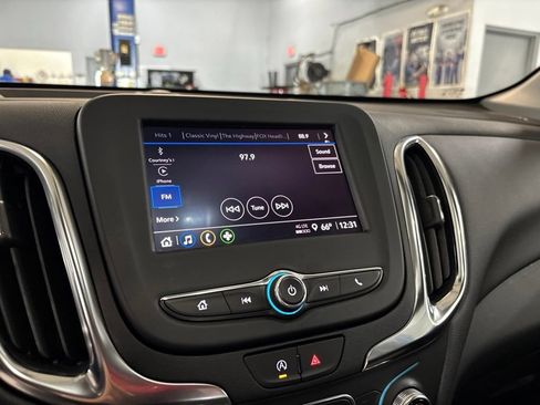 Used 2024 Chevrolet Equinox LT w/ LPO, Floor Liner Package AWD/4WD image 31