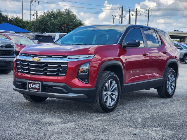 Used 2026 Chevrolet Equinox LT w/ Safety and Technology Package FWD image 3
