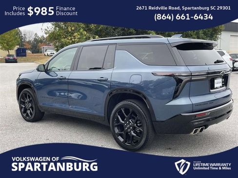 Used 2024 Chevrolet Traverse RS image 4