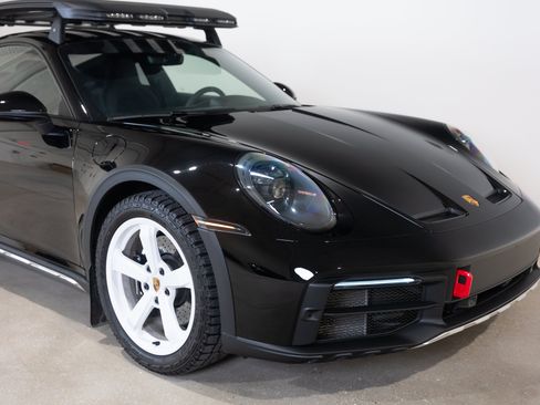 Used 2024 Porsche 911 Dakar w/ Extended Race-Tex Package AWD/4WD image 24