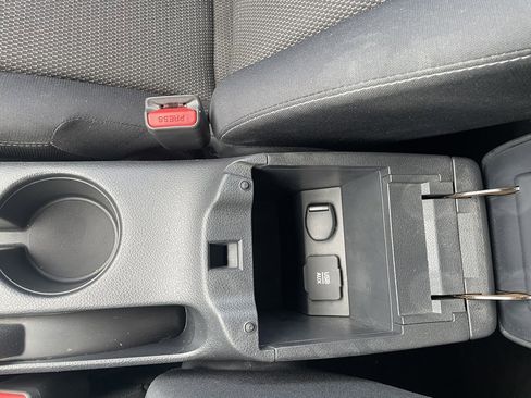 Used 2015 Nissan Sentra S image 16