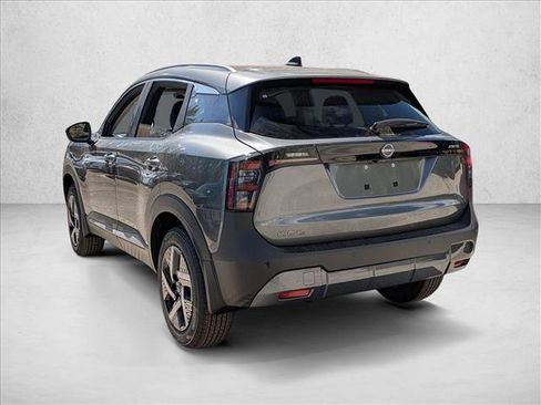 New 2026 Nissan Kicks SV image 8