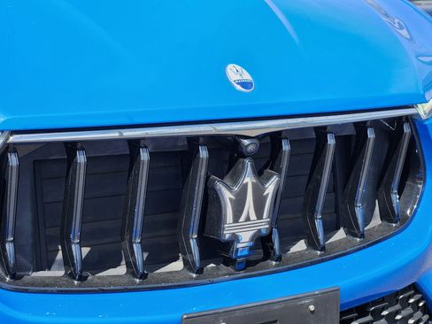 Used 2022 Maserati Levante F Tributo AWD/4WD image 10