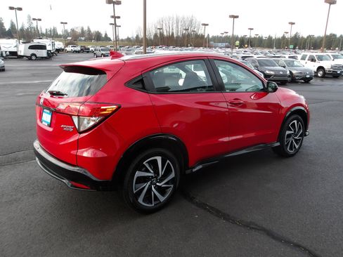 Used 2019 Honda HR-V Sport image 5