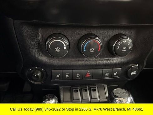 Used 2014 Jeep Wrangler Unlimited Rubicon w/ Max Tow Package image 26