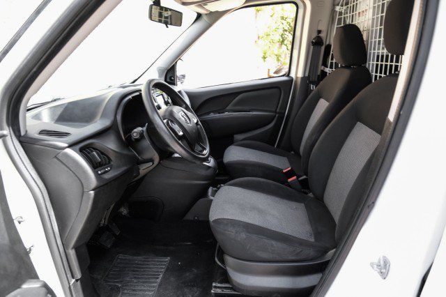 Used 2020 RAM ProMaster City Tradesman FWD image 3
