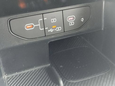 Used 2024 Kia Sorento S w/ Panoramic Sunroof Package FWD image 27