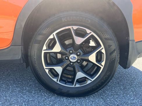 Used 2018 Subaru Crosstrek 2.0i Premium w/ Moonroof Package AWD/4WD image 22