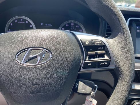 Used 2018 Hyundai Sonata SE FWD image 26