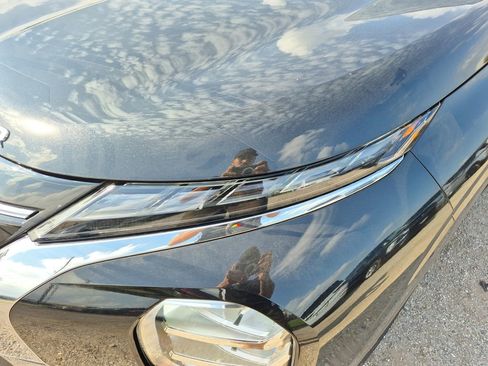 New 2026 Mitsubishi Outlander SE image 10