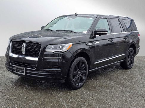 Used 2022 Lincoln Navigator L Reserve image 7