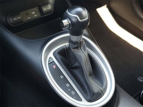 Used 2016 Kia Soul + w/ Designer's Package image 19