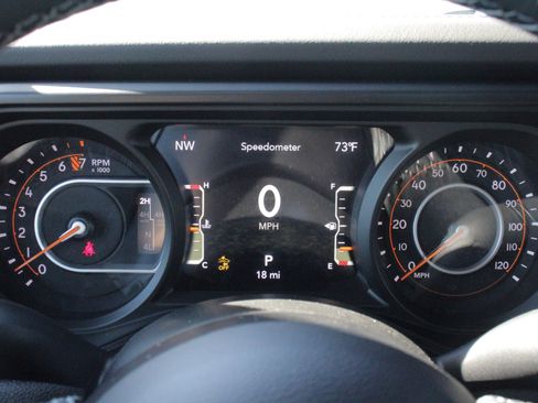 New 2026 Jeep Gladiator Rubicon image 13