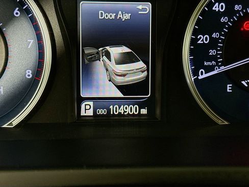 Certified 2016 Toyota Camry LE image 12