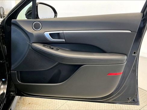 Certified 2025 Hyundai Sonata SEL image 19
