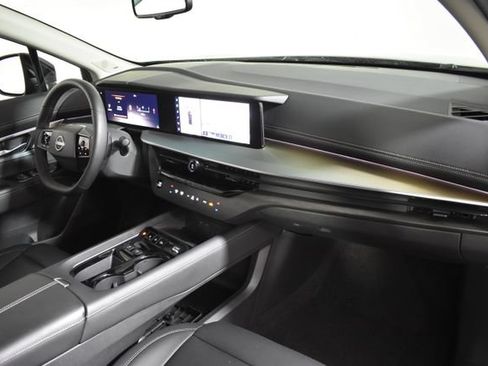 Used 2025 Nissan Murano SL AWD/4WD image 39