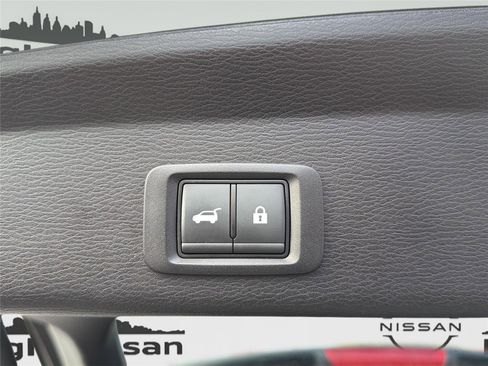 Used 2024 Mitsubishi Outlander SE AWD/4WD image 25