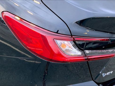 Used 2026 Toyota Camry LE image 27