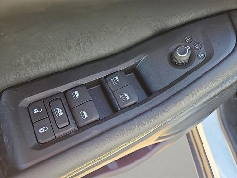 New 2025 Jeep Grand Cherokee L Laredo w/ MOPAR Finishing Package image 15