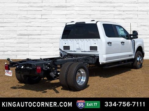 New 2026 Ford F350 XL w/ XL Chrome Package AWD/4WD image 5