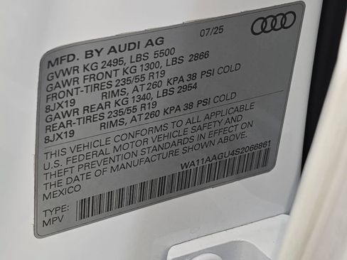 Used 2025 Audi Q5 Premium w/ Convenience Package AWD/4WD image 39