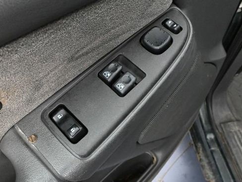 Used 2003 Chevrolet Silverado 1500 LS AWD/4WD image 18