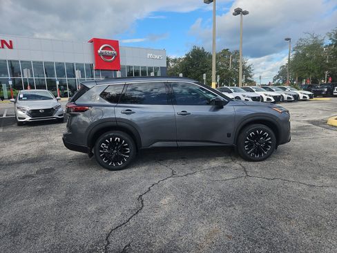 New 2026 Nissan Rogue Dark Armor image 5