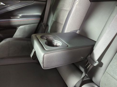 Used 2024 Chevrolet Blazer EV RS image 32