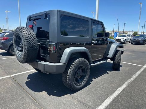 Used 2015 Jeep Wrangler Sport w/ Quick Order Package 23S AWD/4WD image 4