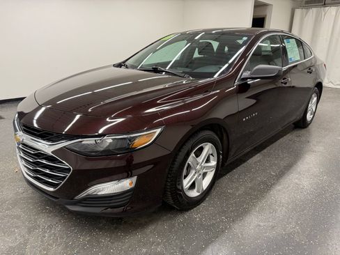 Used 2020 Chevrolet Malibu LS image 4