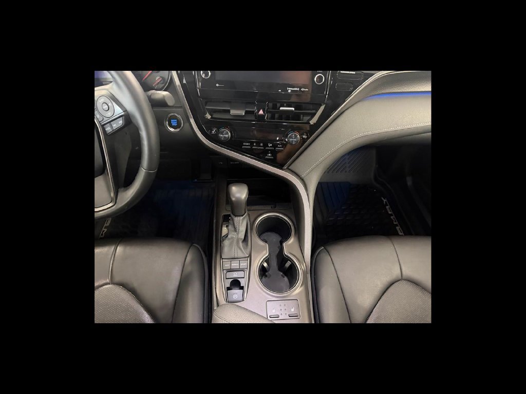 Used 2021 Toyota Camry XSE AWD/4WD image 16