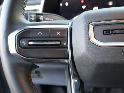 Used 2023 GMC Canyon Denali image 29