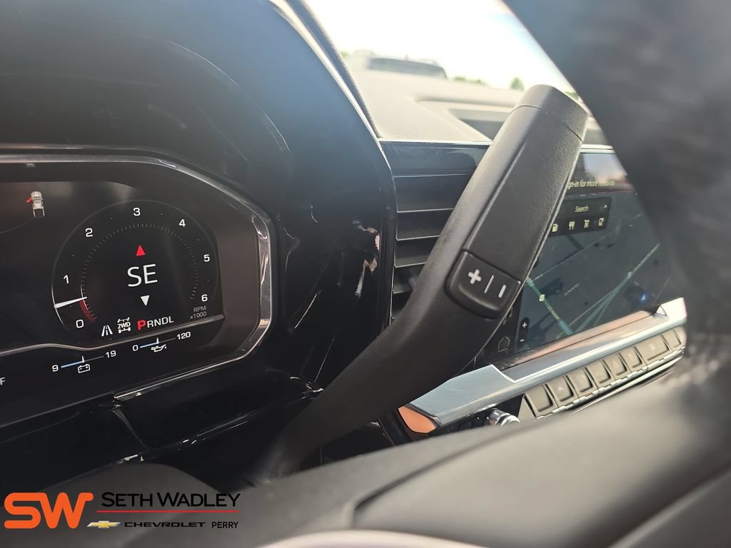 Used 2025 GMC Sierra 1500 SLT AWD/4WD image 26