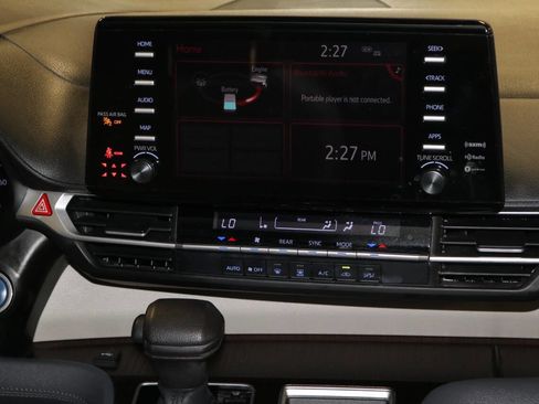 Used 2022 Toyota Sienna LE FWD image 51