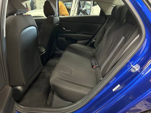 Certified 2023 Hyundai Elantra SEL w/ Convenience Package FWD image 18