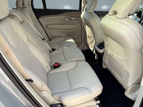 Used 2024 Volvo XC90 B6 Ultimate AWD/4WD image 30