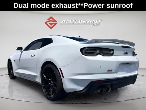 Used 2021 Chevrolet Camaro SS RWD image 5