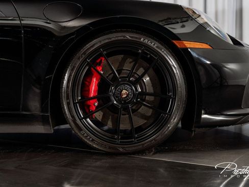 Used 2024 Porsche 911 Carrera GTS image 20