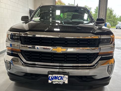 Used 2017 Chevrolet Silverado 1500 LT w/ All Star Edition AWD/4WD image 8