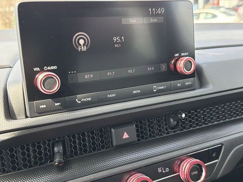 Used 2025 Honda CR-V EX image 17