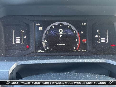 Used 2025 Toyota 4Runner SR5 AWD/4WD image 5