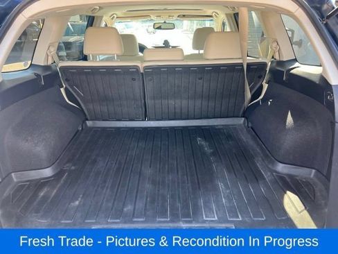 Used 2014 Subaru Outback 2.5i Limited w/ Moonroof Package AWD/4WD image 18