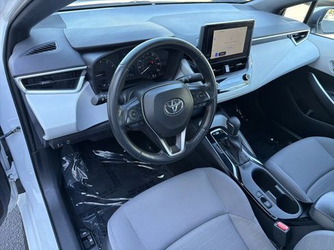 Used 2023 Toyota Corolla SE w/ Carpet Mat Package (TMS) image 11