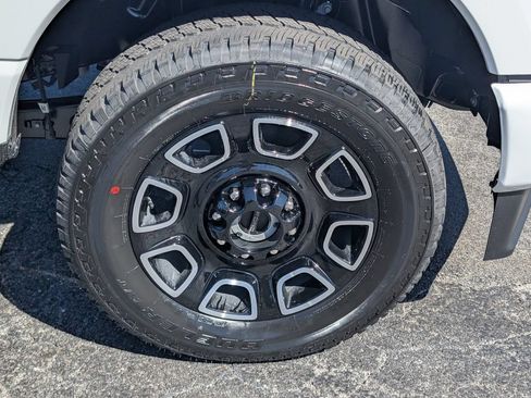 New 2026 Ford F250 Platinum AWD/4WD image 19