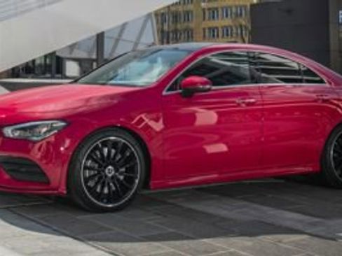 Used 2021 Mercedes-Benz CLA 250 image 1