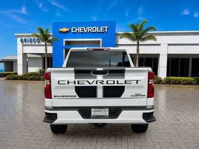 New 2026 Chevrolet Silverado 1500 Custom w/ Rally Edition