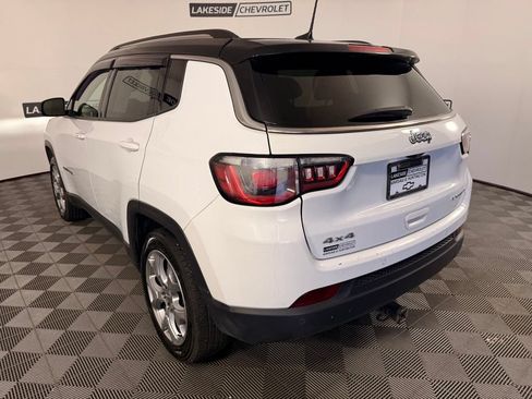 Used 2022 Jeep Compass Limited AWD/4WD image 4