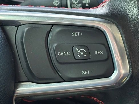 Used 2022 Jeep Gladiator Rubicon w/ LED Lighting Group AWD/4WD image 22