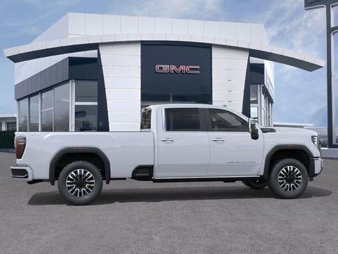 New 2026 GMC Sierra 3500 Denali Ultimate AWD/4WD image 5