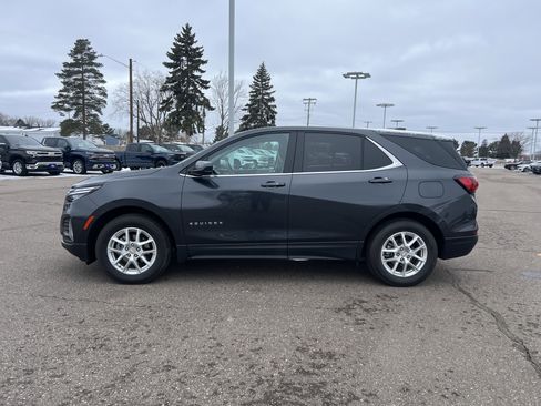 Used 2023 Chevrolet Equinox LT w/ LPO, Floor Liner Package image 7